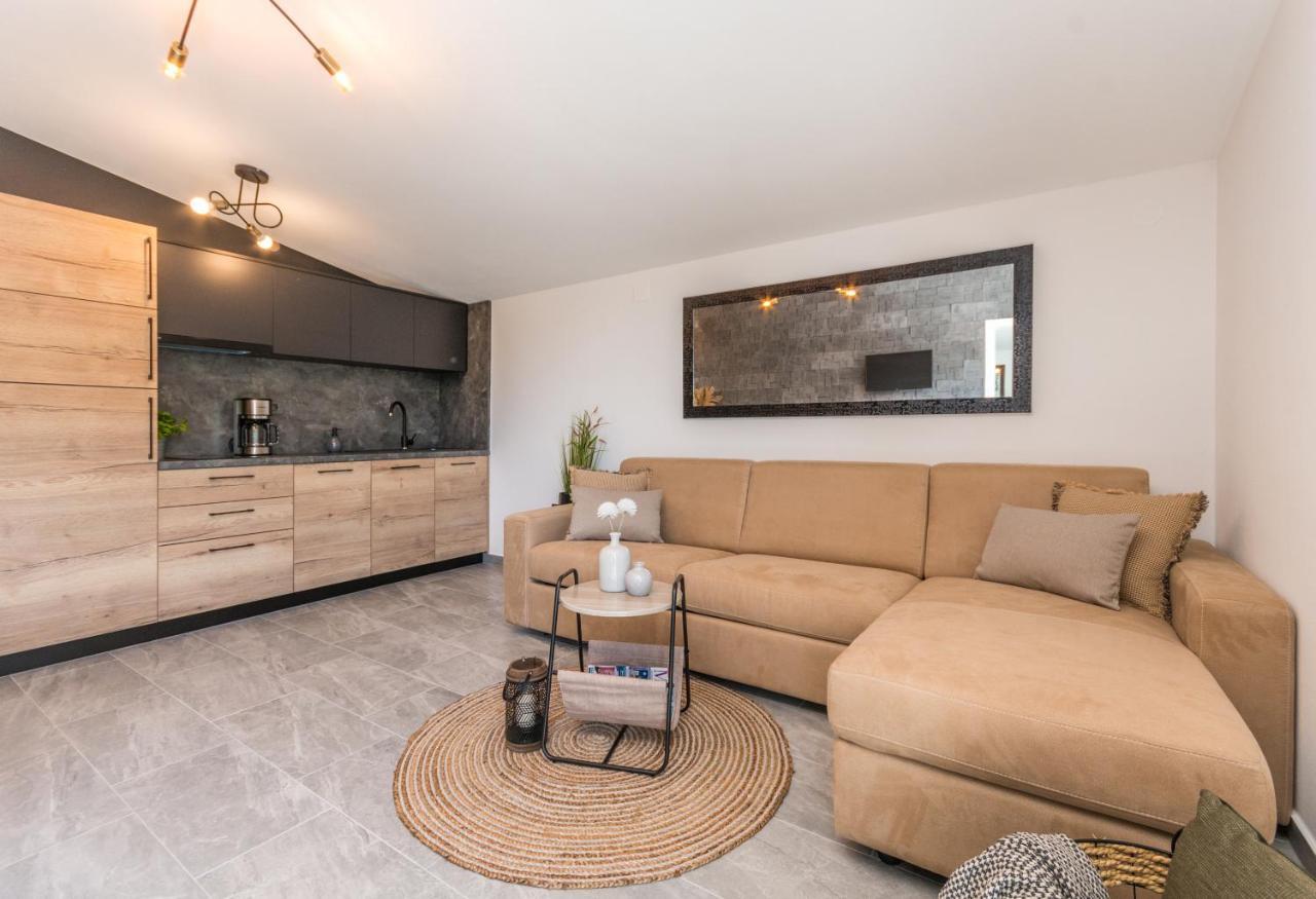 Marilu Luxury Apartments Драге Экстерьер фото